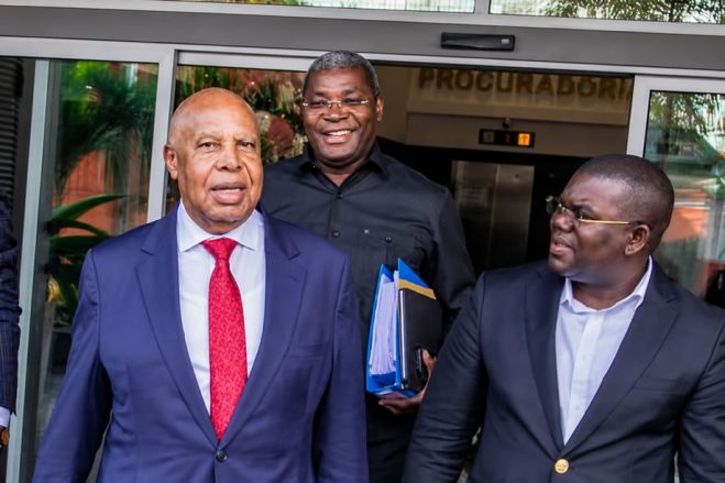 Candidatura de Higino Carneiro à liderança do MPLA rejeitada por alegadas irregularidades