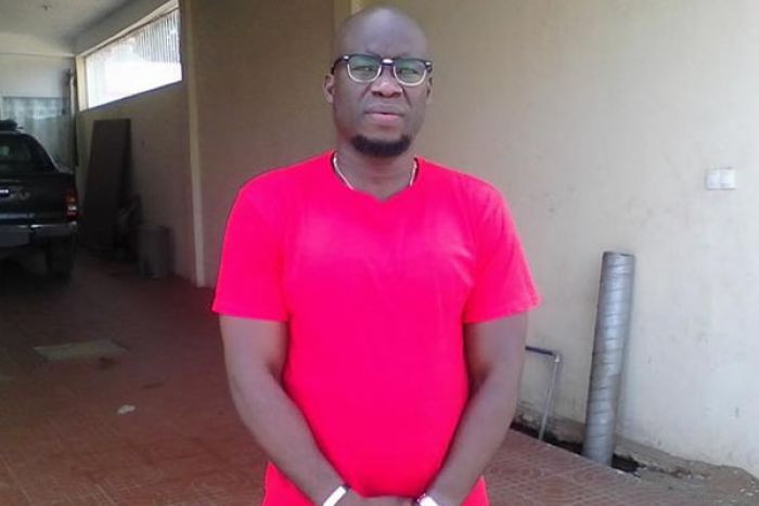 Jornalista acusado de “ultraje” contra PR angolano queixa-se de “intimidação”