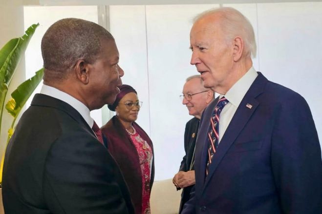 Presidente João Lourenço conversa com Joe Biden na Cimeira do G20