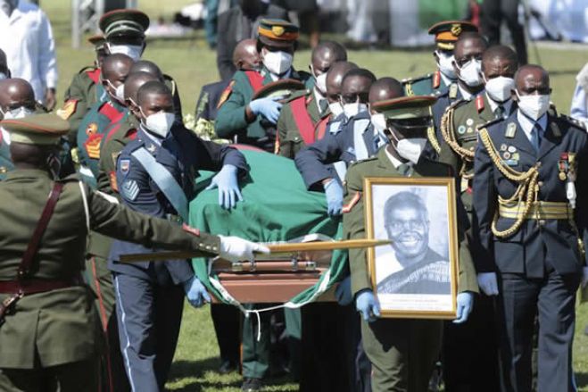 Zâmbia despede-se do primeiro Presidente com funeral de Estado
