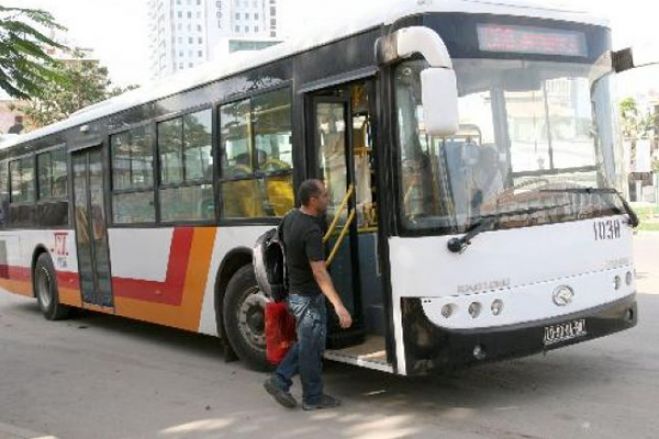 TCUL efectua despedimentos em massa de trabalhadores grevistas