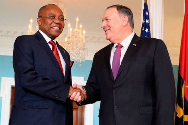 Combate à corrupção na agenda de Mike Pompeo em Angola