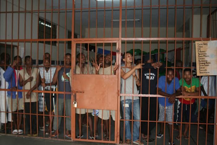 Mau trato nas prisões de Angola não pode continuar