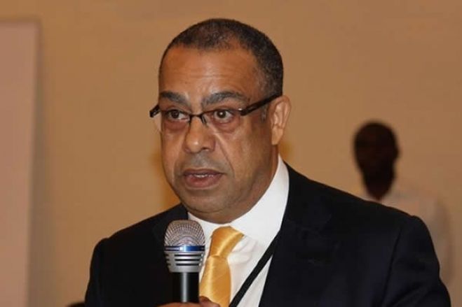 Alívio da dívida a Angola é positivo, mas falta saber como será feito o pagamento – economista