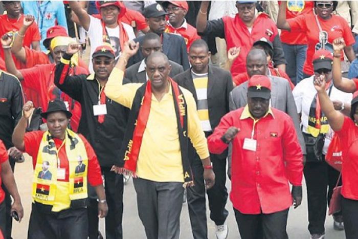 Incapacidade de juntar moldura humana entre possíveis razões do cancelamento da marcha do MPLA