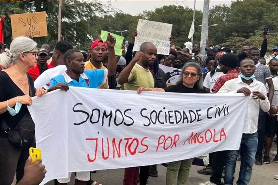 ONG angolanas reacendem debate sobre proposta de lei para regular o seu exercício