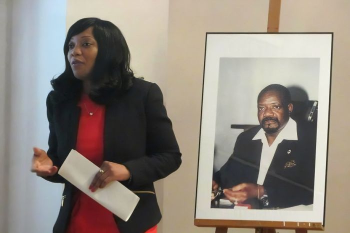 Helena Savimbi: &quot;Fundação Jonas Savimbi é vitória póstuma&quot;