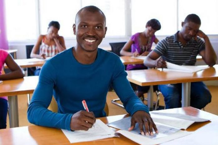 Angola e Portugal alargam cooperação nos exames nacionais passando a abranger 40 mil alunos