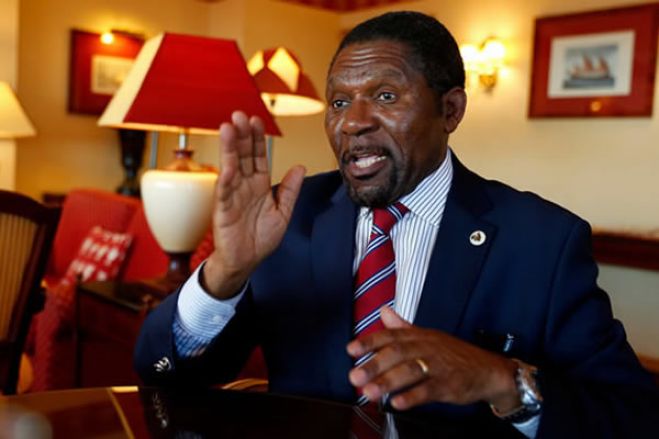 Isaías Samakuva revela que foi contra a criação da Frente Patriótica Unida