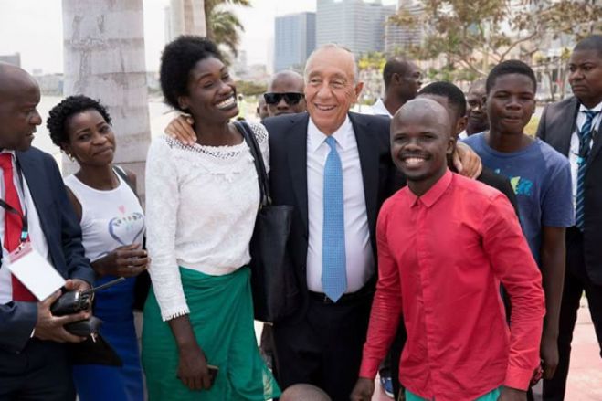 Marcelo em Luanda em apoio à criação da jovem geração de artistas angolanos