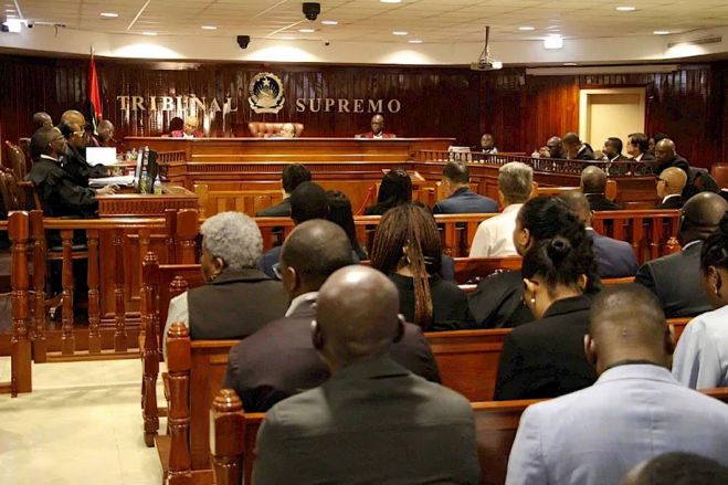 Julgamento de &quot;Kopelipa&quot; e &quot; Dino&quot;: CIF nega acusações dos crimes imputados pelo TS