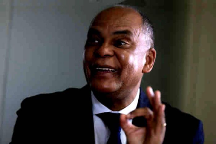 ACJ diz desconhecer as opiniões sobre a integração de dirigentes do BD na lista de deputados