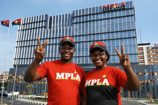 Nova sede do MPLA cheira a partido único com sabor a fraude eleitoral!