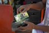 Economista critica desigualdades em Angola e defende melhor distribuição de rendimentos