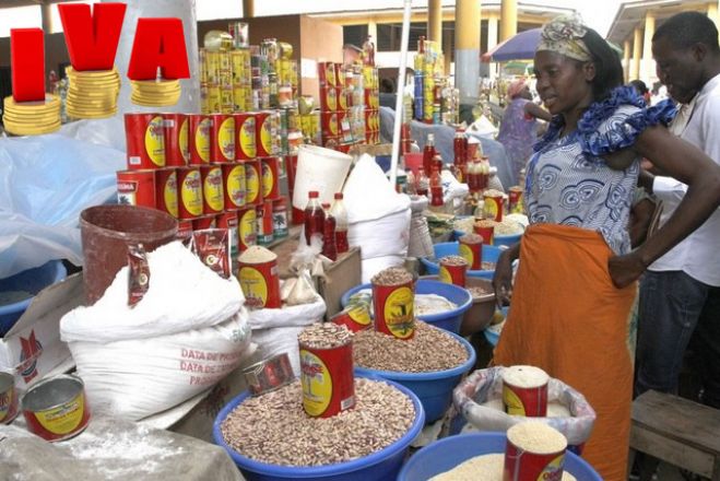 Angolanos preocupados com aumento de preços com entrada em vigor do IVA