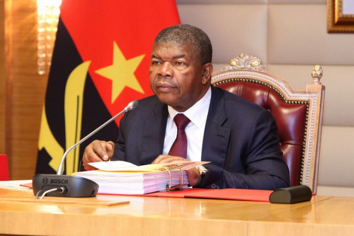 João Lourenço nomeia administração que irá privatizar Angola-Telecom