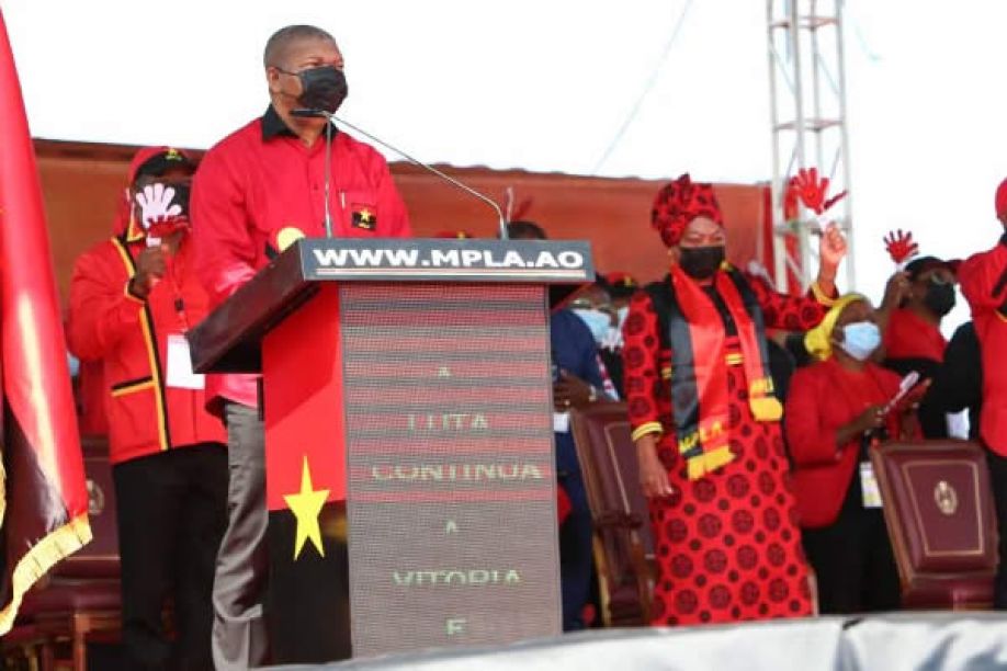 Presidente do MPLA diz que oposição faz truque de ilusionismo para tirar MPLA do poder
