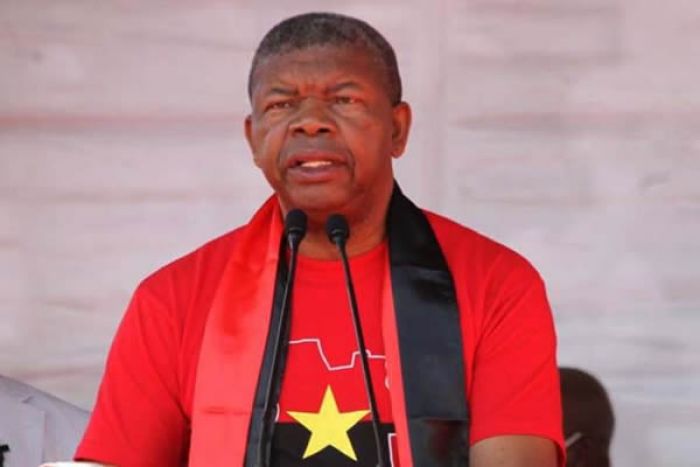 Candidato do MPLA pede às mulheres que votem “no seu filho, João Lourenço&quot;