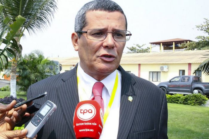 MPLA diz que resultados &quot;dão maioria absoluta&quot; para governar &quot;com tranquilidade&quot;