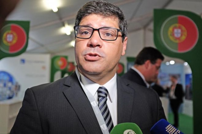 Acordo de Proteção Recíproca de Investimentos entre Portugal e Angola assinado em breve - Governo