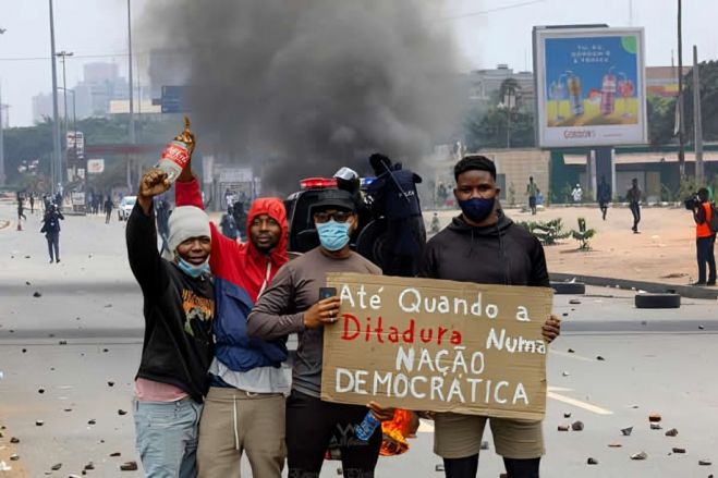 Angola à Beira de um Caminho Decisivo: Lições da Síria e de Moçambique