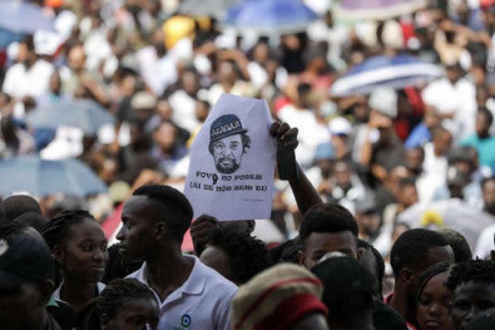 Comité Central da Frelimo arranca com acusações de “manipulação de jovens” no país