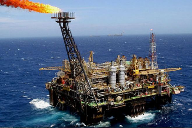 Campo Agogo em Angola já produz 10 mil barris de petróleo por dia