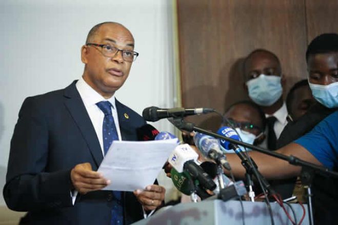 A crise severa que o País atravessa é resultado de opções políticas erradas - UNITA