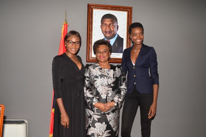 Modelo Maria Borges compromete-se a divulgar a cultura do país no exterior