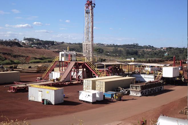 Sonangol inicia primeira perfuração de petróleo em terra "onshore" em Luanda