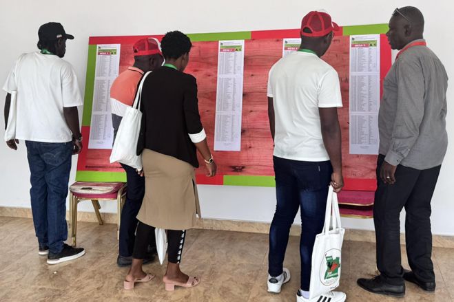 Comissão Eleitoral da UNITA afixa listas de delegados votantes