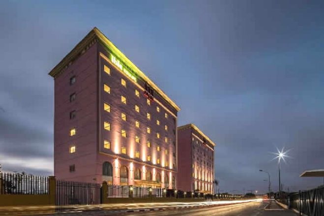 Covid-19: Quarentena institucional e a força dos lobbies