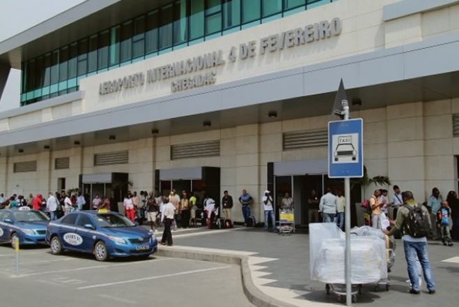 Portugueses que viajam para Angola dispensados de certificado da febre amarela