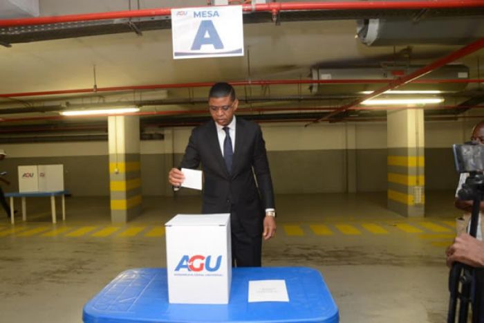 Observadores da sociedade civil atentos à Assembleia Geral da IURD para eleição da liderança