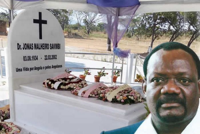 Como deve ser recordado Jonas Savimbi, um ano depois do seu enterro?