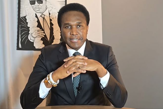 Moçambique: Mondlane declara-se &quot;Presidente eleito pelo povo&quot; e promete anunciar medidas governativas
