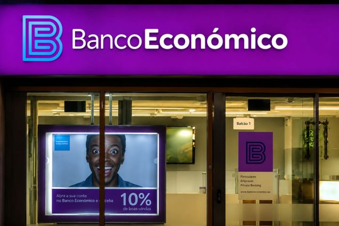 BNA continua a financiar Banco Económico apesar de dívida acumulada de 259,6 milhões de euros