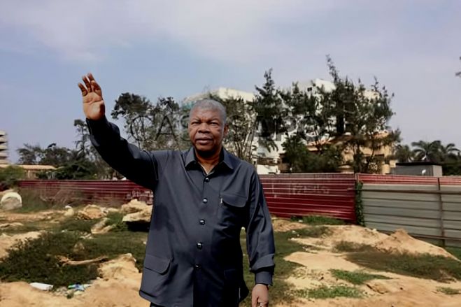 "Máfia" de terrenos a caminho da Cidade Alta e do Parlamento