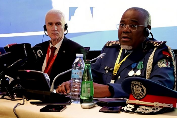 Polícia angolana preocupada com cibercrime, crimes transfronteiriços e drogas