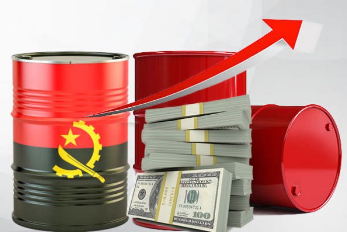 Angola poderá registar excedente orçamental se preço do crude ficar no nível atual, diz consultora