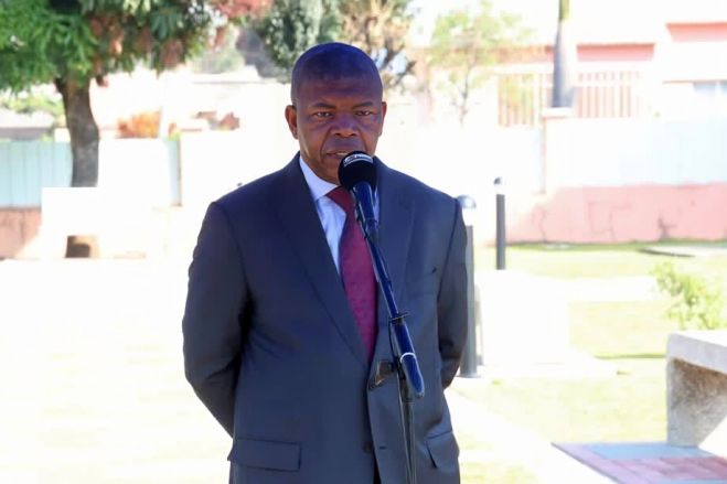 João Lourenço defende que fome e miséria combatem-se com agricultura e não decretos