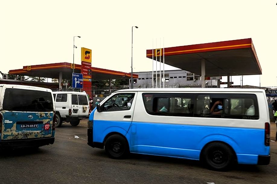 Novas tarifas de táxis e autocarros entram em vigor na segunda-feira, depois do aumento do gasóleo