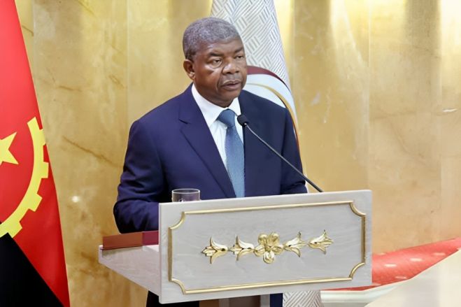 João Lourenço diz que Angola vive situação estável e avisa que outros discursos de Estado da Nação são ilegítimos