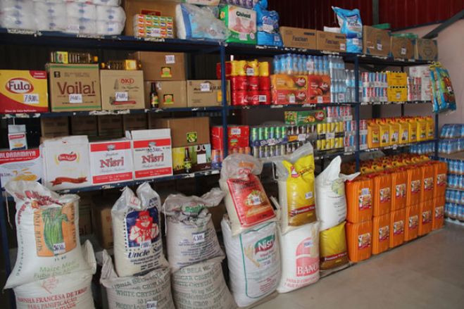 Covid-19: BNA pede apoio da banca angolana para encomendar já bens alimentares