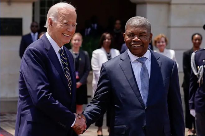 Em visita histórica, Biden cumpre promessa e encontra-se com João Lourenço em Luanda