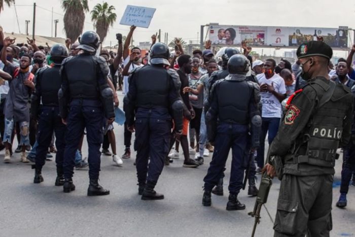 "Regime quer incutir medo" aos angolanos