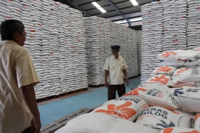 “Derrocada” dos preços dos produtos em Angola seria maior se a Reserva não interviesse – ministro