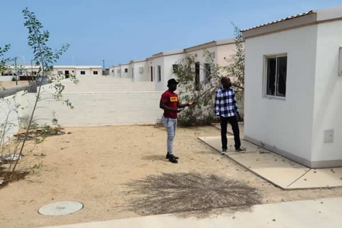 Residências ocupadas por dirigentes do MPLA e do governo do Namibe estão abandonadas